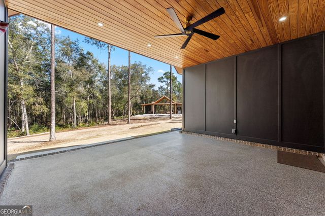 6034 Turkey Oak Road, Blackshear, GA 31516