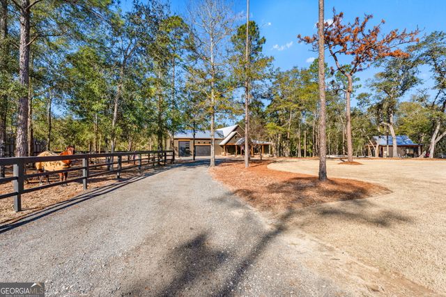 6034 Turkey Oak Road, Blackshear, GA 31516