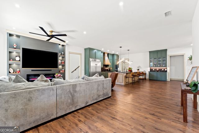 6034 Turkey Oak Road, Blackshear, GA 31516