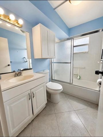 120 Brittany Terrace C, Delray Beach, FL 33446