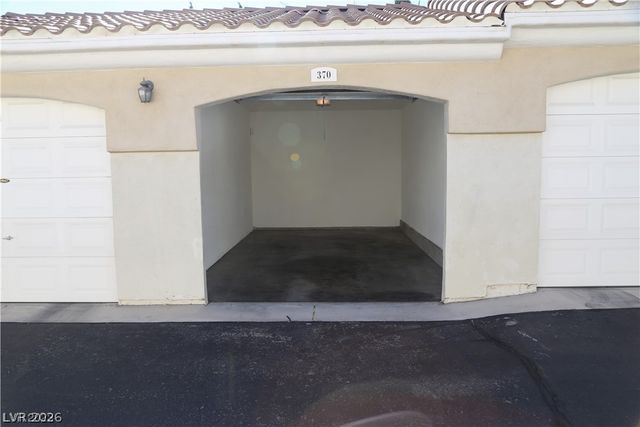1310 Red Gable Lane 101, Las Vegas, NV 89144