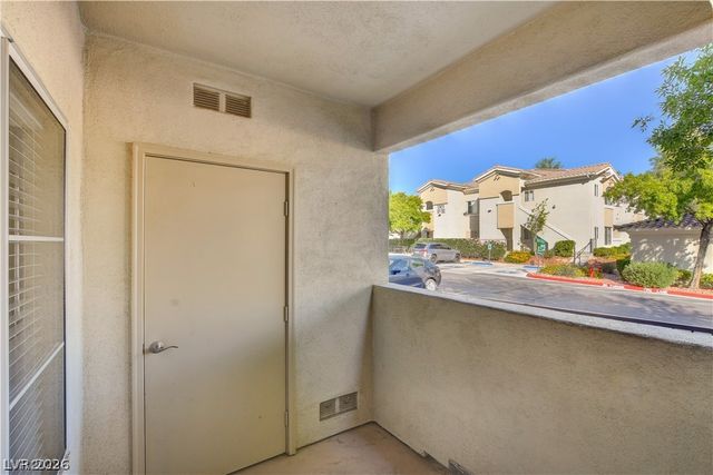 1310 Red Gable Lane 101, Las Vegas, NV 89144