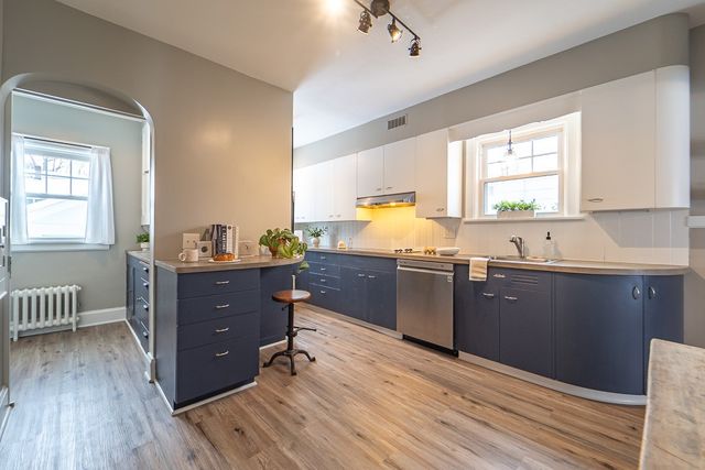 187 Chestnut Hill Drive, Irondequoit, NY 14617