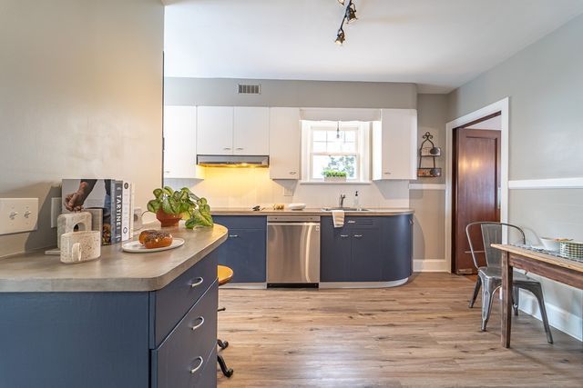 187 Chestnut Hill Drive, Irondequoit, NY 14617