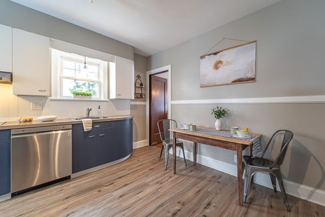 187 Chestnut Hill Drive, Irondequoit, NY 14617