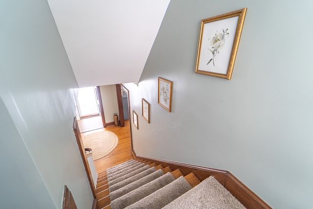 187 Chestnut Hill Drive, Irondequoit, NY 14617