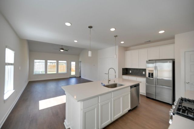 32511 Midsummer Drive, Fulshear, TX 77441