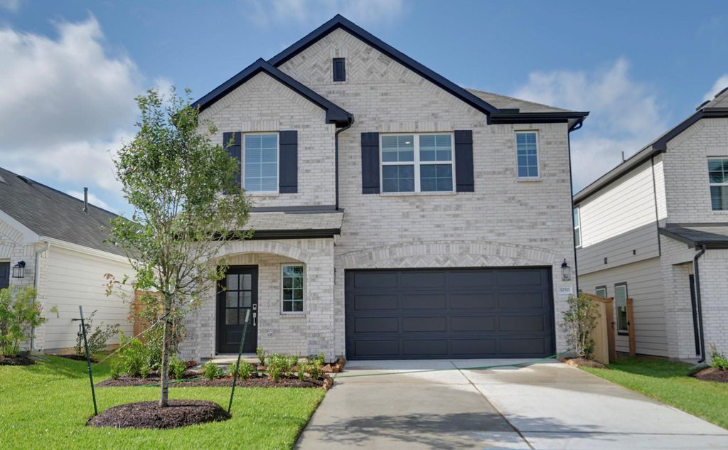 32511 Midsummer Drive, Fulshear, TX 77441