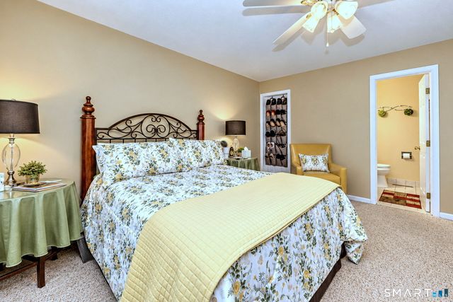 12 Derbyshire 12, Derby, CT 06418