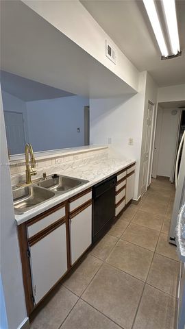 15320 SW 106th Ter 1118, Miami, FL 33196