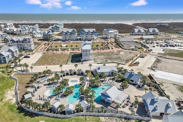 181 Sunset Ave, Port Aransas, TX 78373