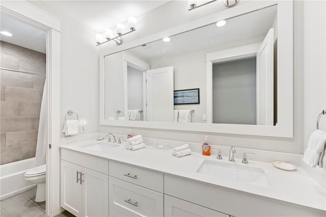 181 Sunset Ave, Port Aransas, TX 78373