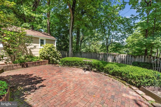 5203 ELSMERE AVE, Bethesda, MD 20814
