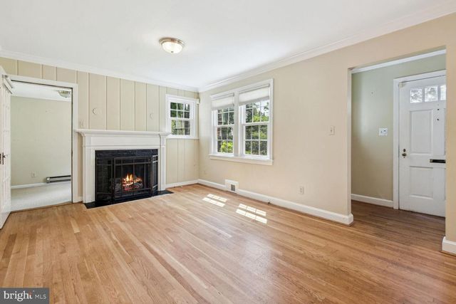 5203 ELSMERE AVE, Bethesda, MD 20814