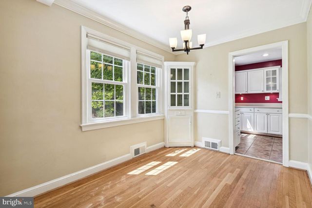 5203 ELSMERE AVE, Bethesda, MD 20814