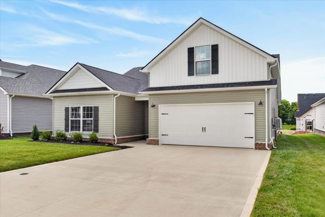 2692 Brewster Dr, Clarksville, TN 37042