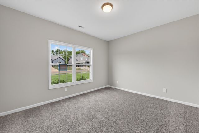 2692 Brewster Dr, Clarksville, TN 37042