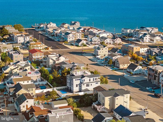 268 N 12TH ST, Surf City, NJ 08008