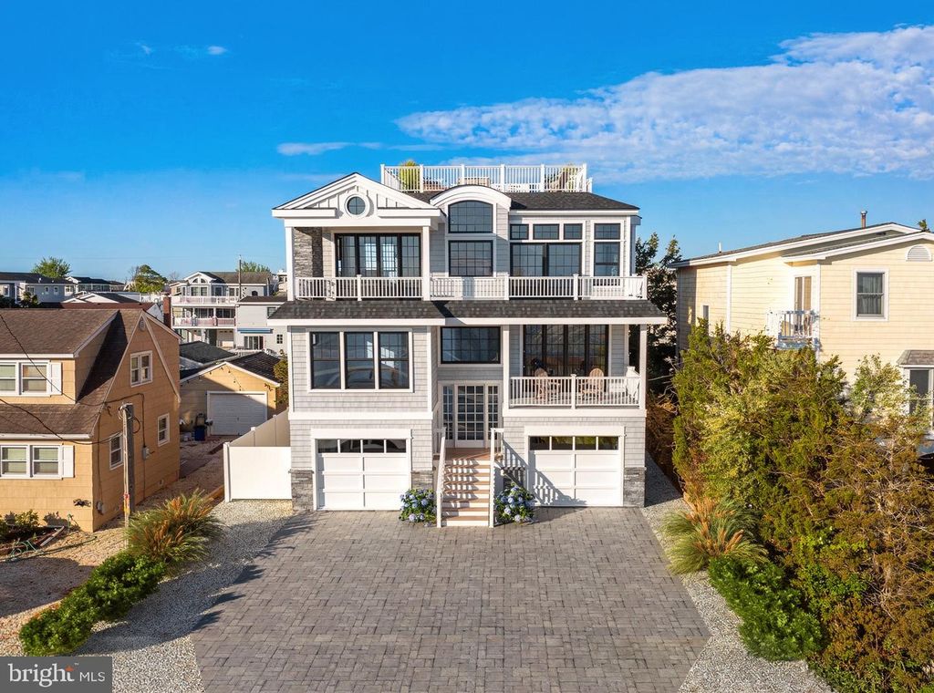 268 N 12TH ST, Surf City, NJ 08008