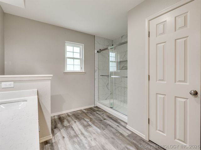 5324 S Redbud Place, Sand Springs, OK 74063