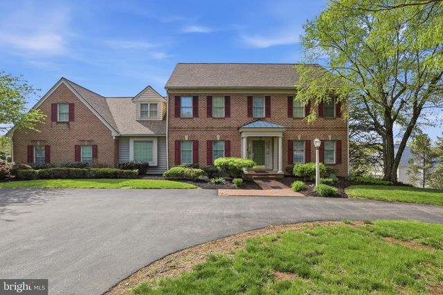 1120 BROOKWAY DR, York, PA 17403