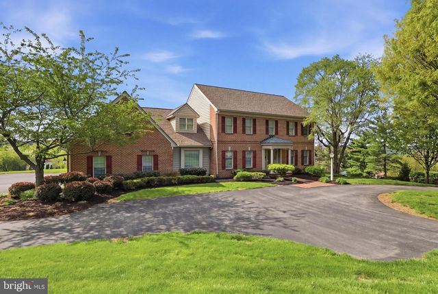 1120 BROOKWAY DR, York, PA 17403
