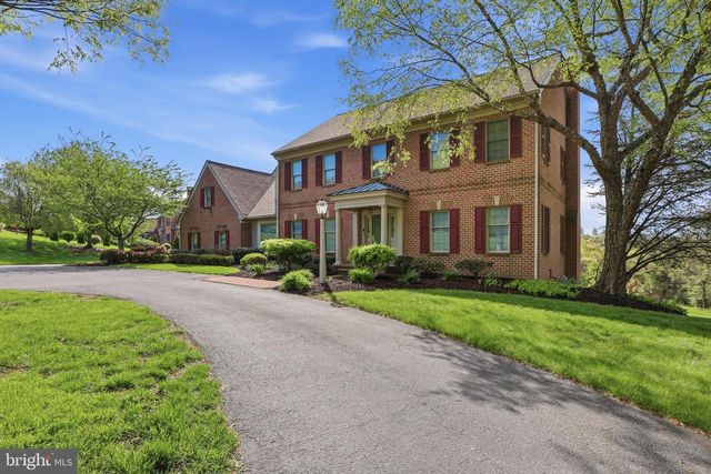 1120 BROOKWAY DR, York, PA 17403