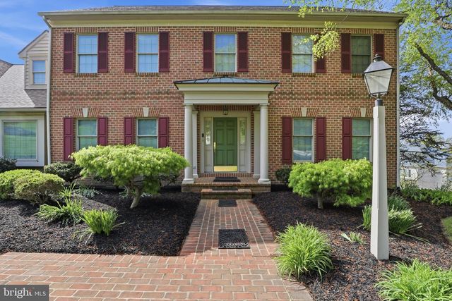 1120 BROOKWAY DR, York, PA 17403