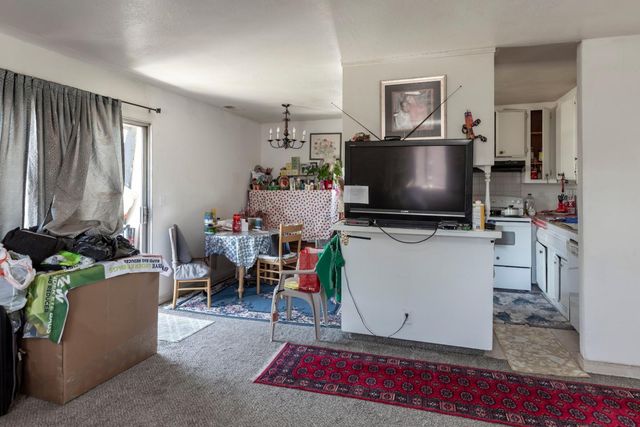 217 Madison Avenue, Redwood City, CA 94061