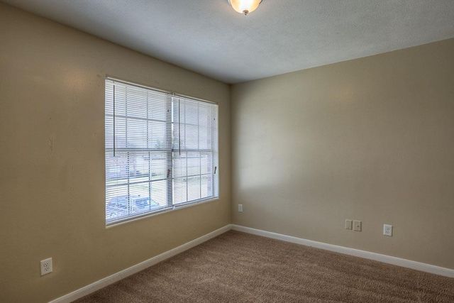 10610 Pine Landing Drive B, Houston, TX 77088