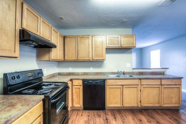 10610 Pine Landing Drive B, Houston, TX 77088