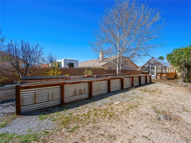 6761 Longmeadow Drive, Pahrump, NV 89061