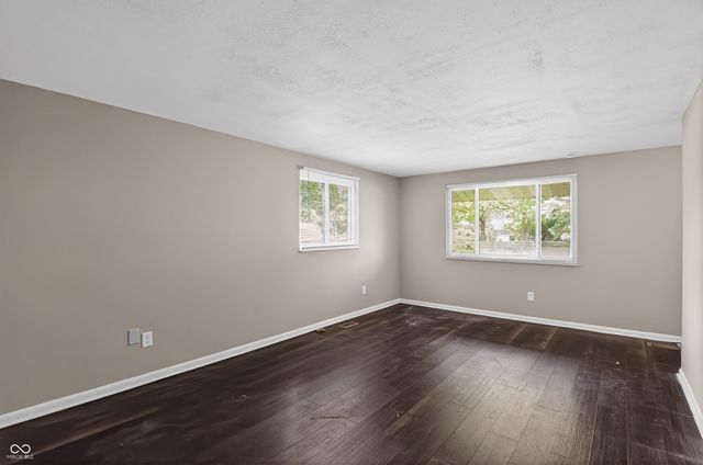 9301 Shenandoah Court, Indianapolis, IN 46229