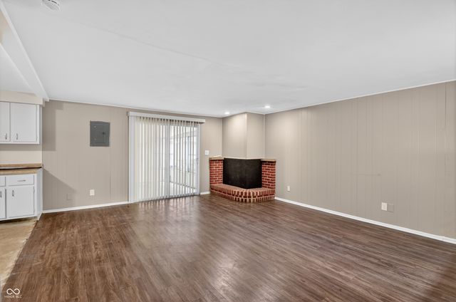 9301 Shenandoah Court, Indianapolis, IN 46229