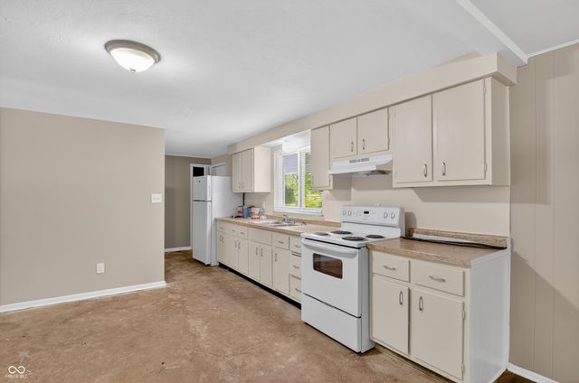 9301 Shenandoah Court, Indianapolis, IN 46229