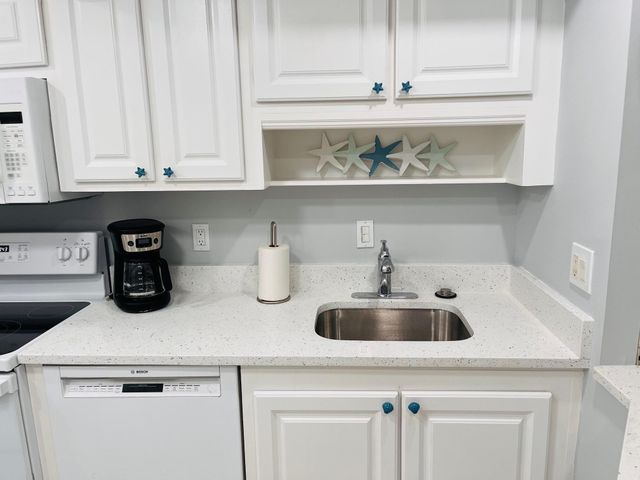 2800 N Ocean Drive A12b, Singer Island, FL 33404