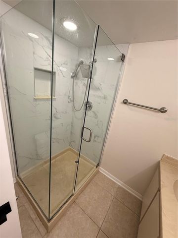 5279 CORAL COURT 626, Orlando, FL 32811