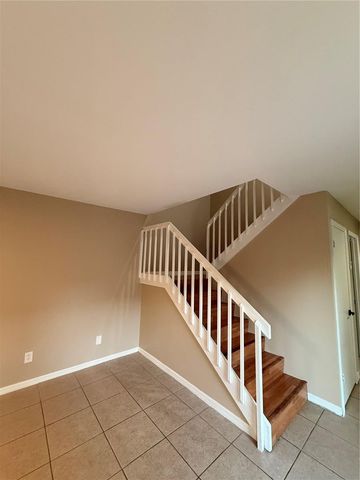 5279 CORAL COURT 626, Orlando, FL 32811