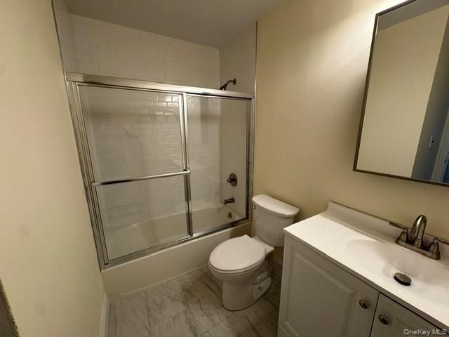 6 Tredwell Avenue, Syosset, NY 11791