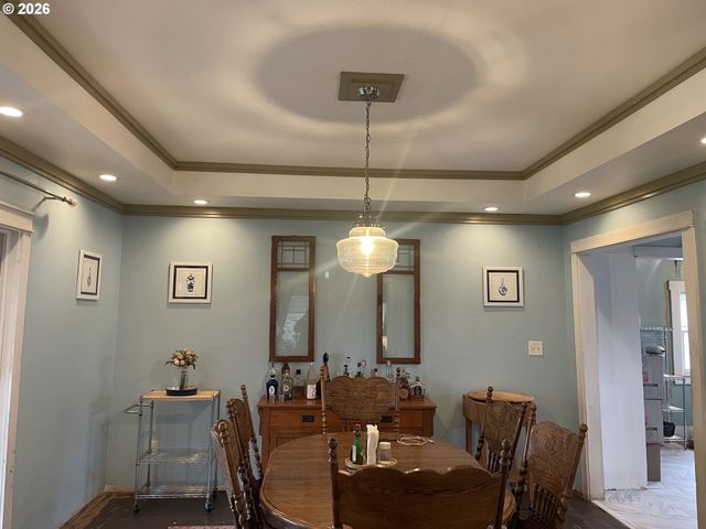 1006 5TH St, Springfield, OR 97477