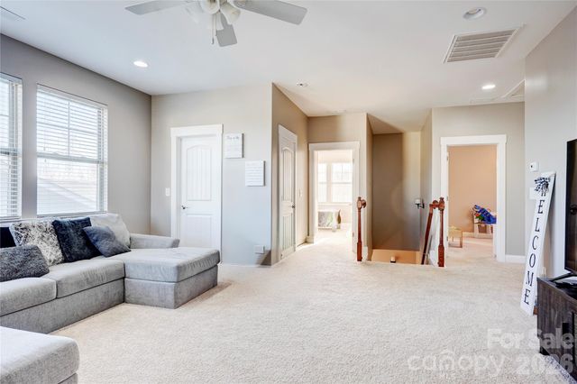 3246 Kelsey Plaza, Kannapolis, NC 28081