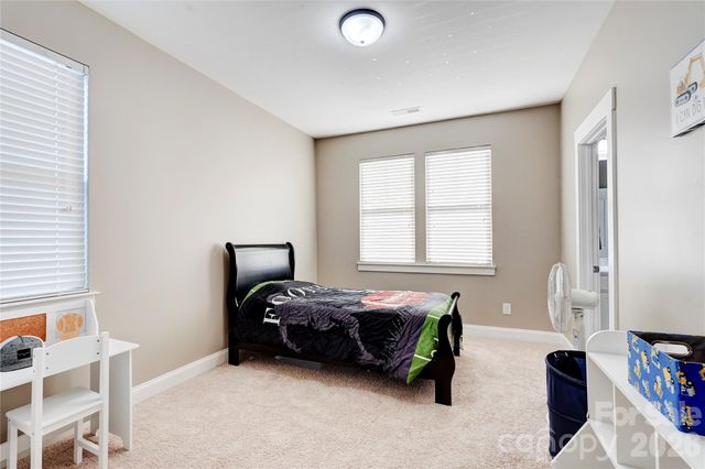 3246 Kelsey Plaza, Kannapolis, NC 28081