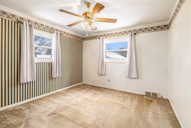 30801 Pardo Street, Garden City, MI 48135