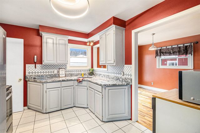 30801 Pardo Street, Garden City, MI 48135