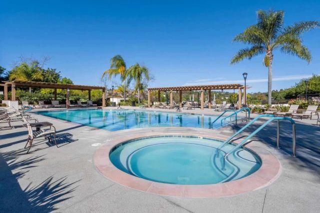 23652 Via Pellicer, Mission Viejo, CA 92692