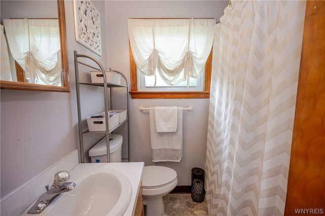 136 Helen Avenue, Hamburg, NY 14219