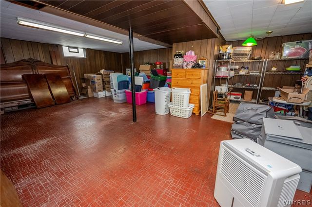 136 Helen Avenue, Hamburg, NY 14219