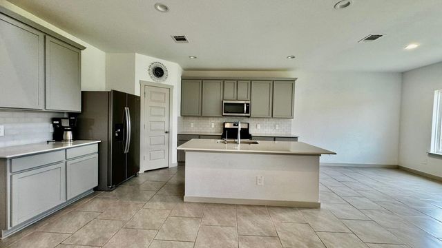 3539 Joshua Grove Lane, Missouri City, TX 77459