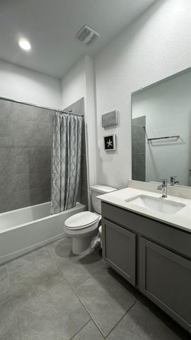 3539 Joshua Grove Lane, Missouri City, TX 77459