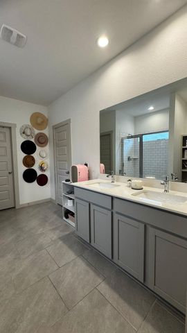 3539 Joshua Grove Lane, Missouri City, TX 77459